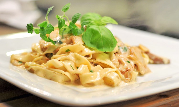 California-Style Buttered Pasta